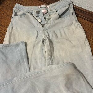 No bounderies light wash jeans